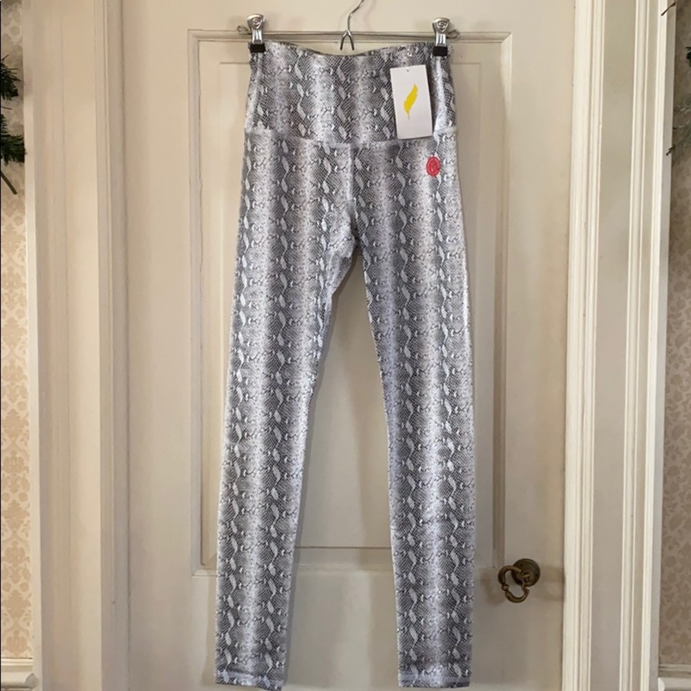 Pure Barre x Pheel Beyond Legging